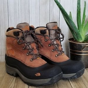 ▪️The North Face Waterproof Winter Boots
